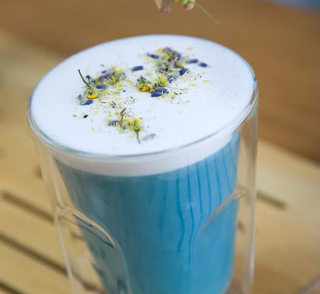 Taller de bebidas con té